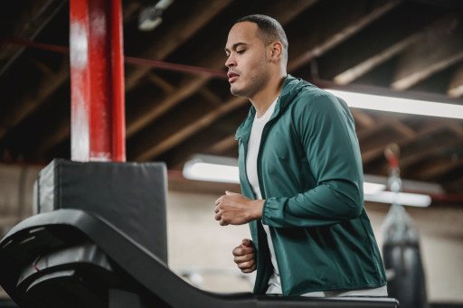 The Ultimate Guide to Foldaway Treadmills: Maximizing Workout Efficiency in Small Spaces